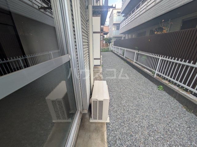 17/27 バルコニー