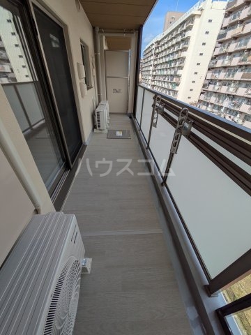 21/30 バルコニー