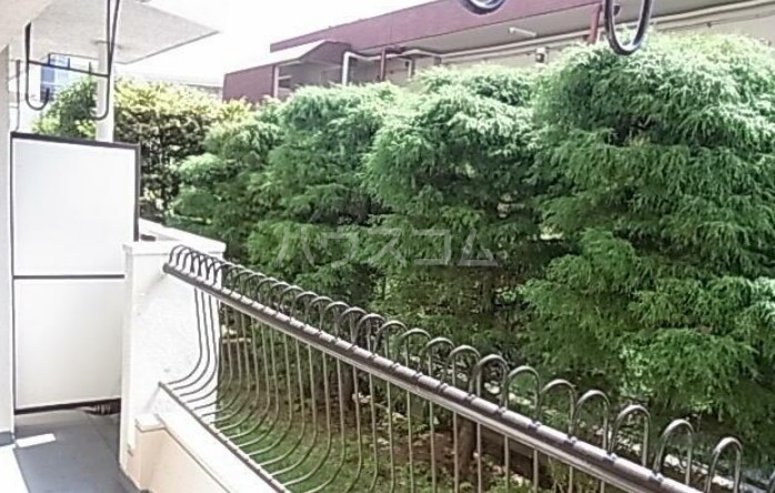 13/25 バルコニー