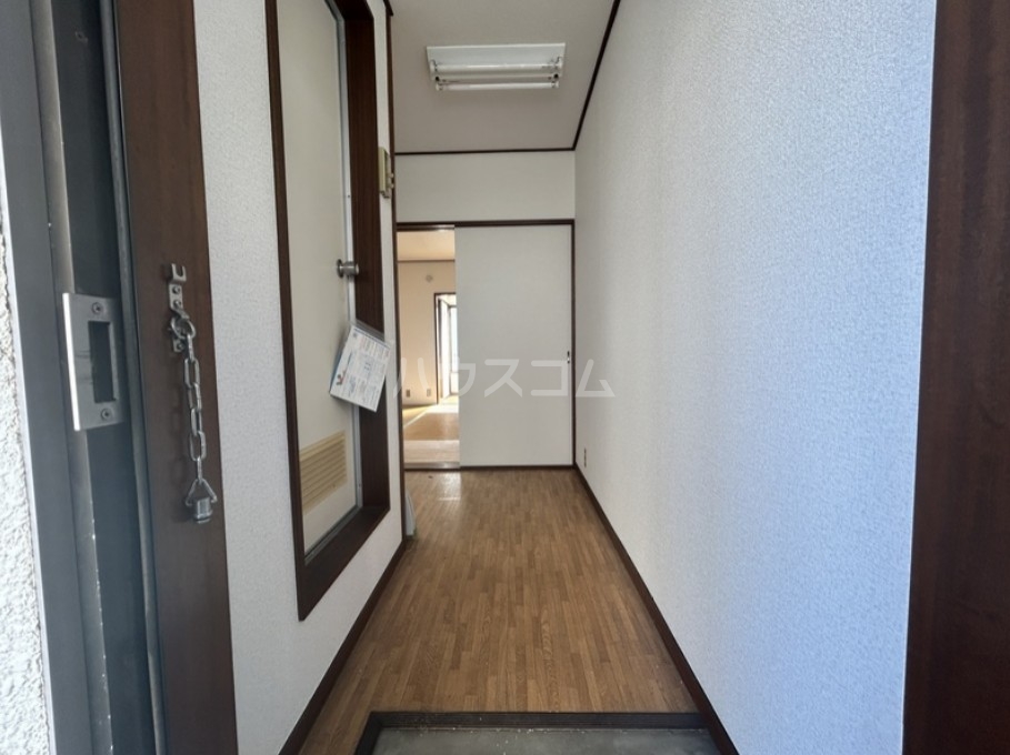 14/18 エントランス