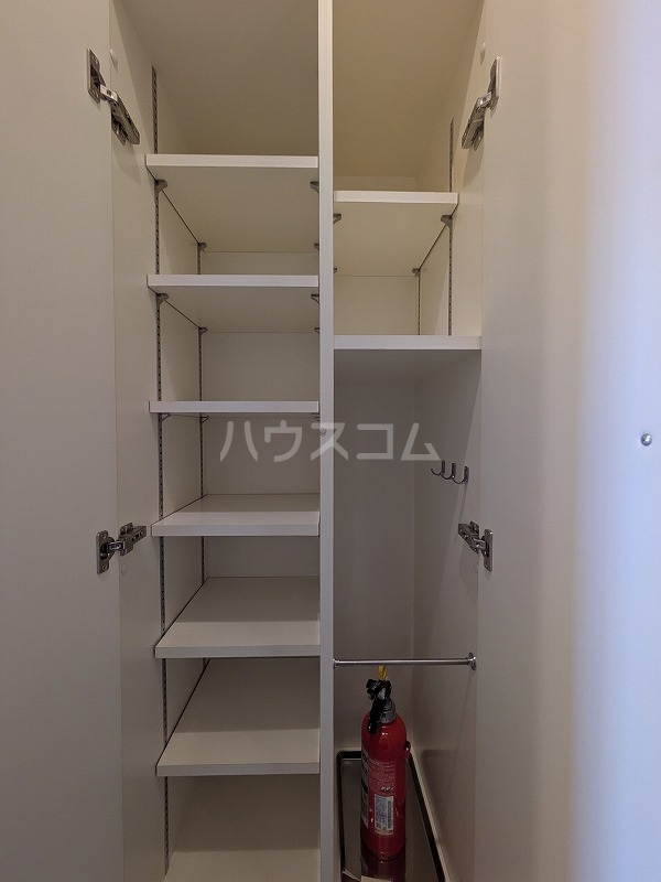 収納