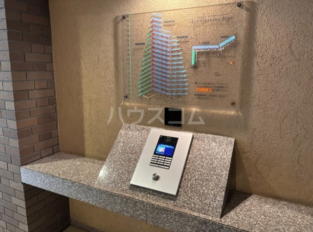 9/11 エントランス