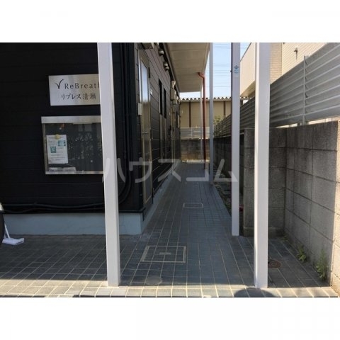 22/24 エントランス