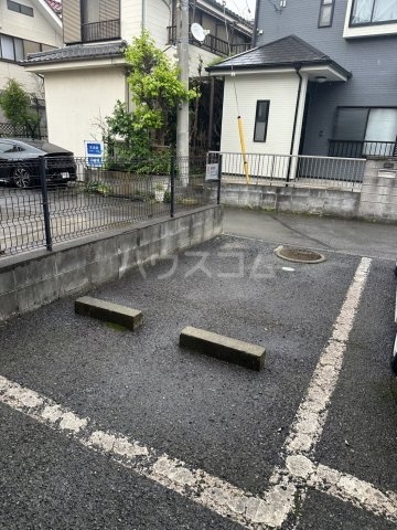 27/29 駐車場