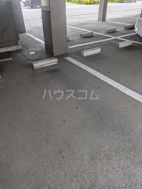 3/4 駐車場