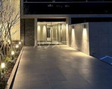 15/26 エントランス