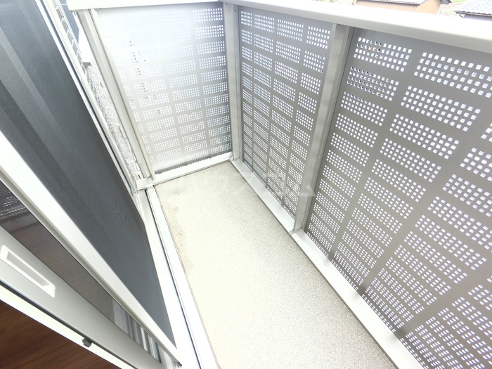 13/21 バルコニー