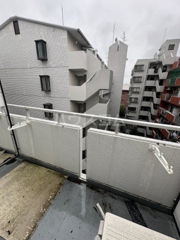 13/28 バルコニー