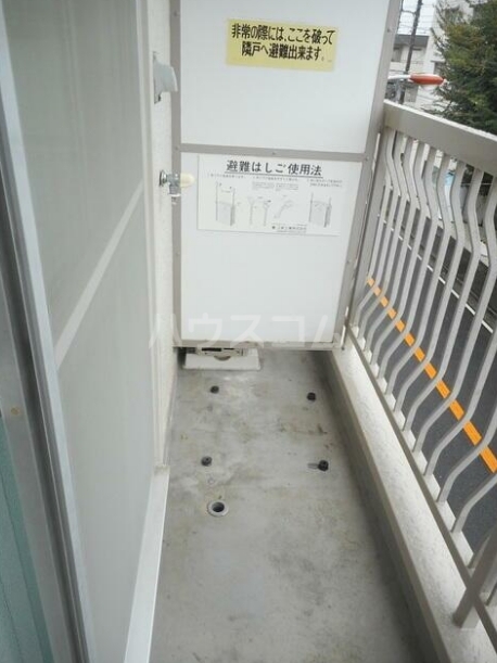 15/18 バルコニー