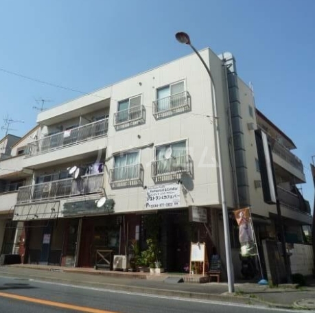 17/18 エントランス