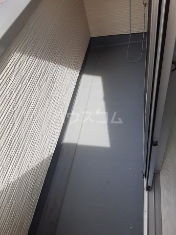 17/28 バルコニー