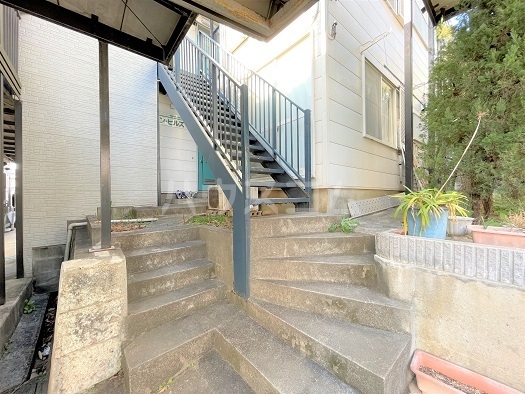 5/8 エントランス