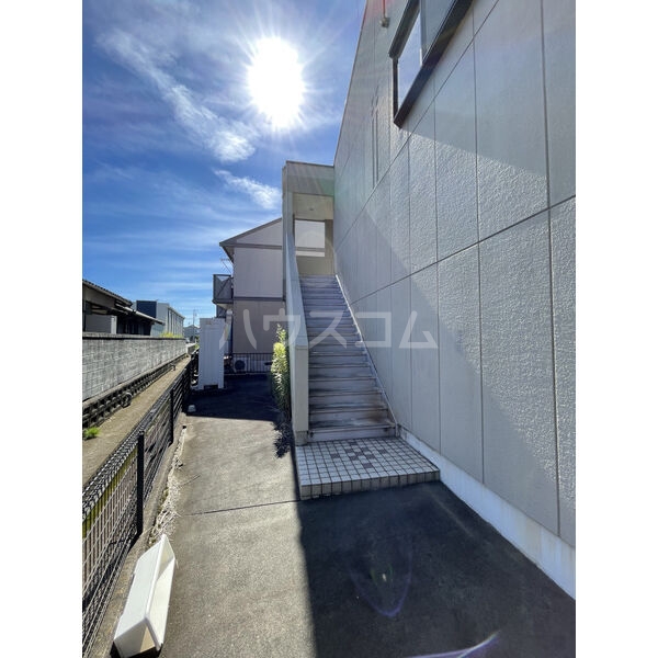 2/6 エントランス