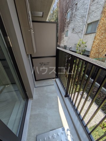 19/28 バルコニー