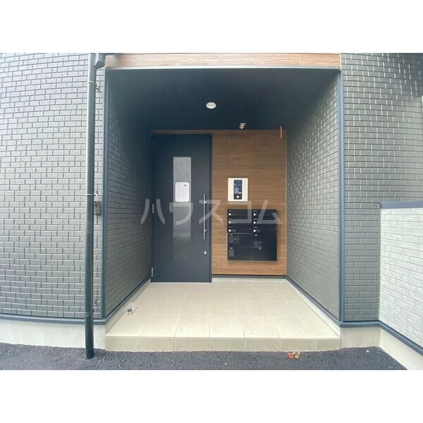 15/24 エントランス