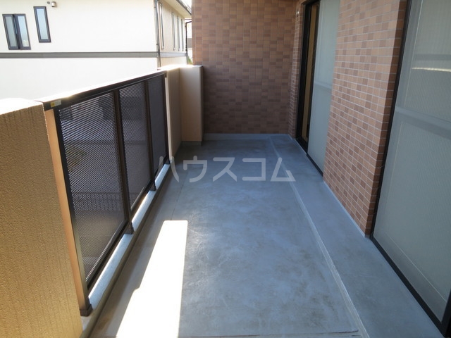 14/28 バルコニー