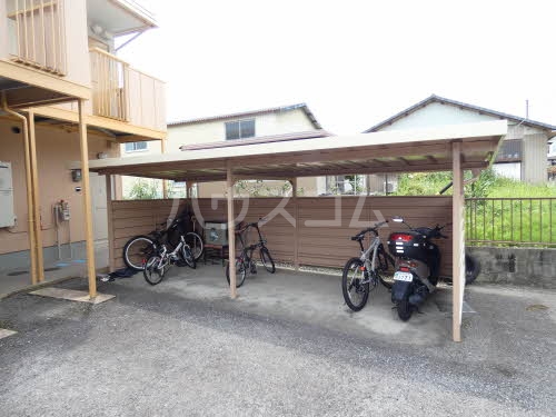 16/26 エントランス