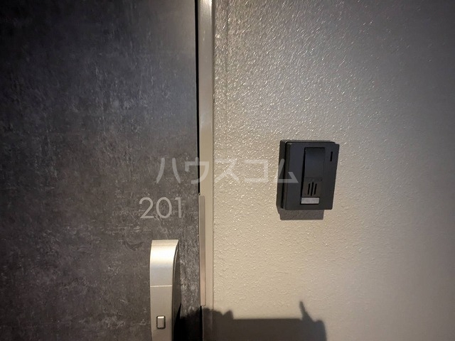 19/25 エントランス