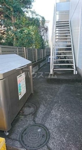 19/28 エントランス