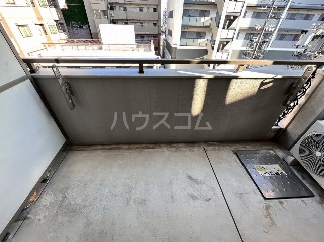 20/30 バルコニー