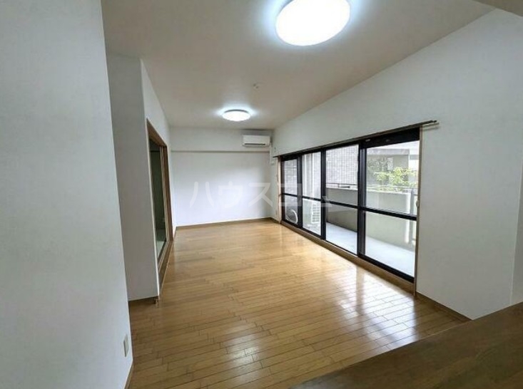 4/18 リビング/ダイニング