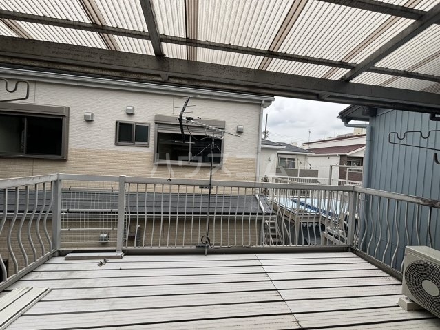 21/30 バルコニー