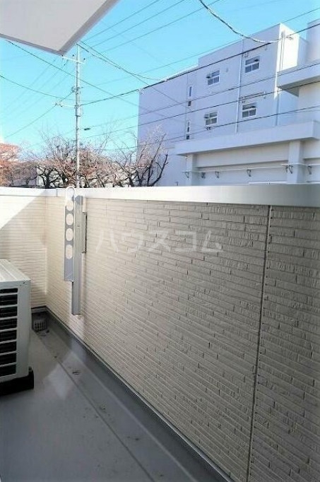 13/16 バルコニー