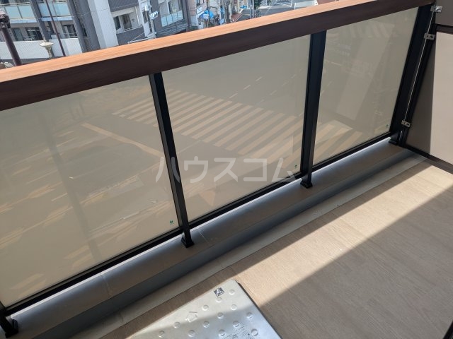 13/23 バルコニー