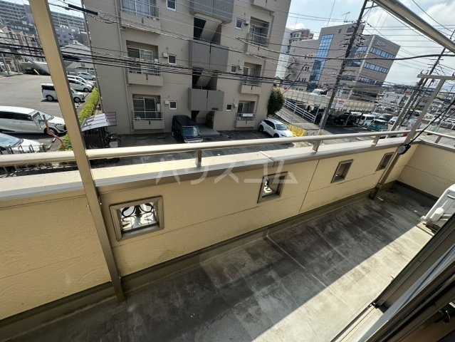 19/28 バルコニー