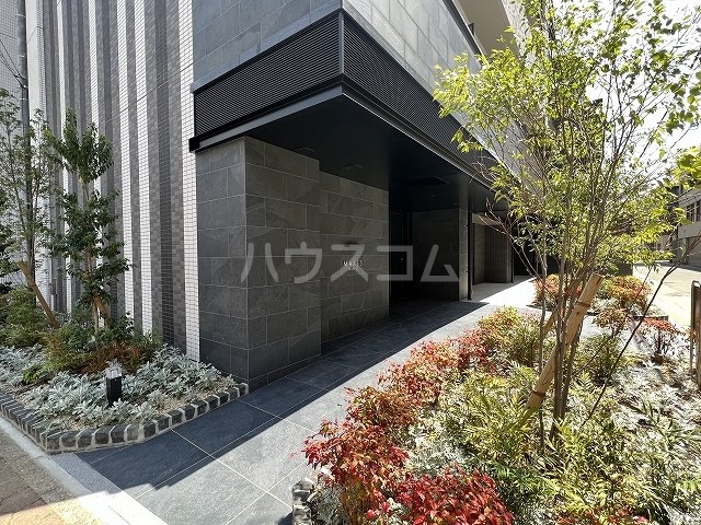 19/28 エントランス