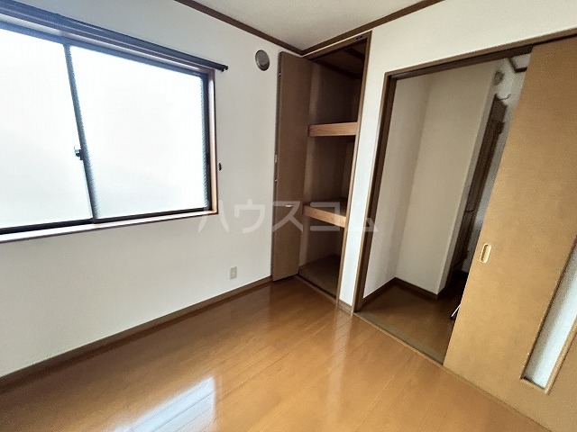 13/30 収納