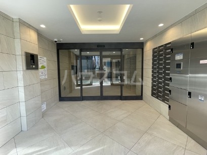 13/24 エントランス