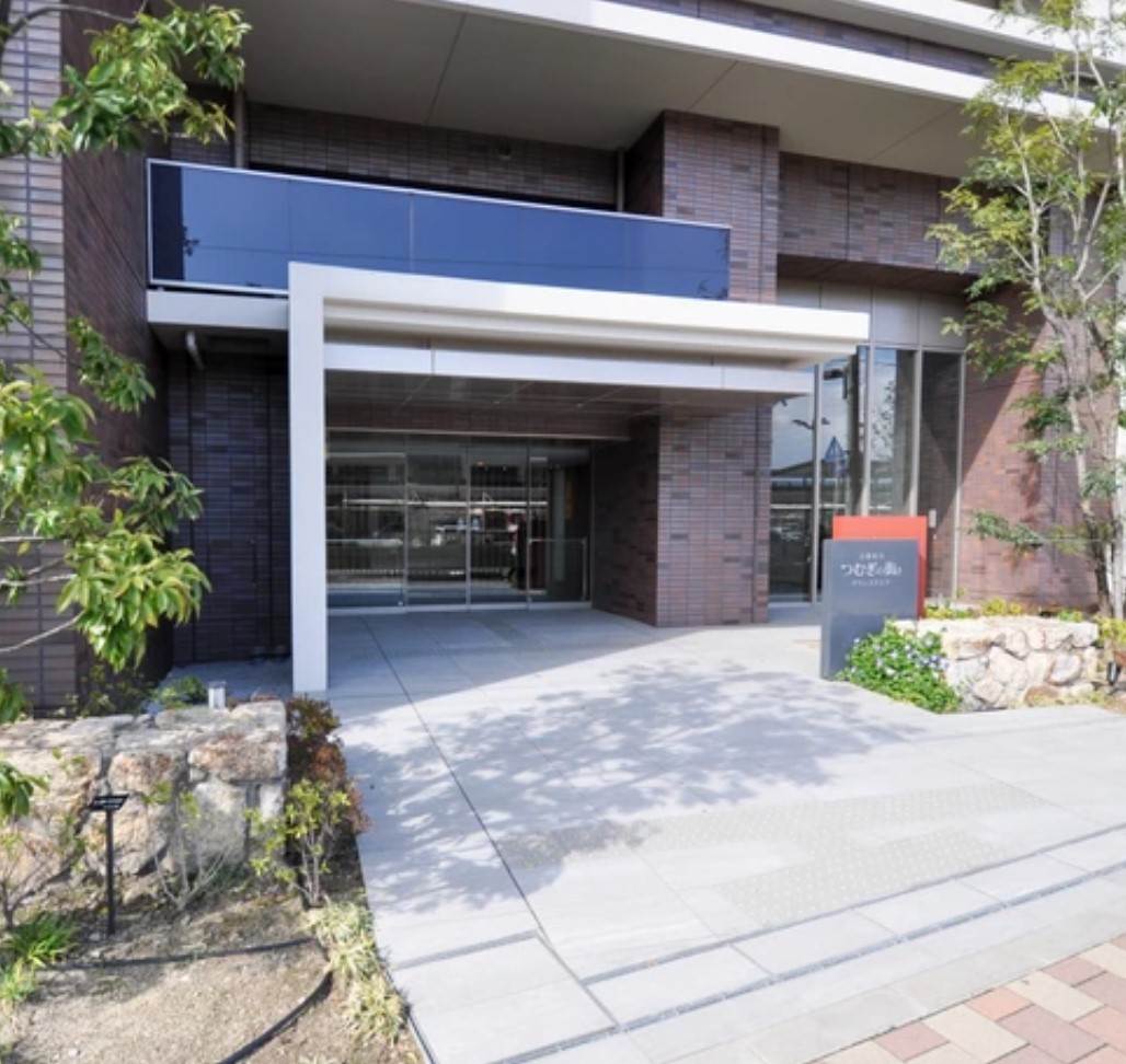 28/30 エントランス