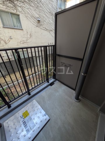 20/30 バルコニー