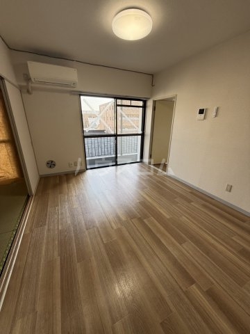 2/30 リビング/ダイニング