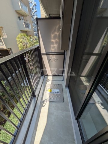 17/28 バルコニー