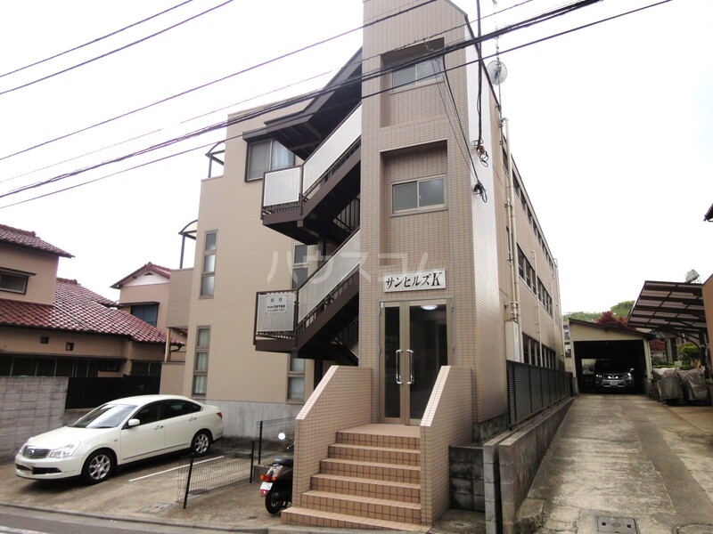 17/18 エントランス