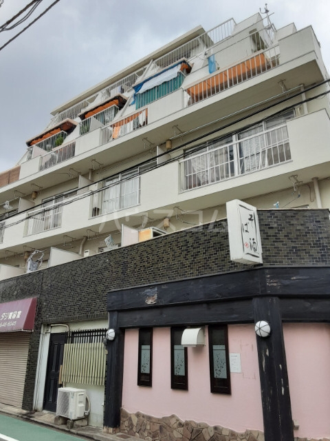 2/6 エントランス