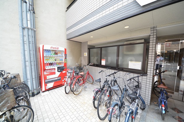 14/22 エントランス