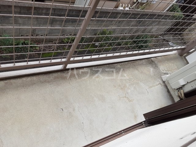 20/30 バルコニー