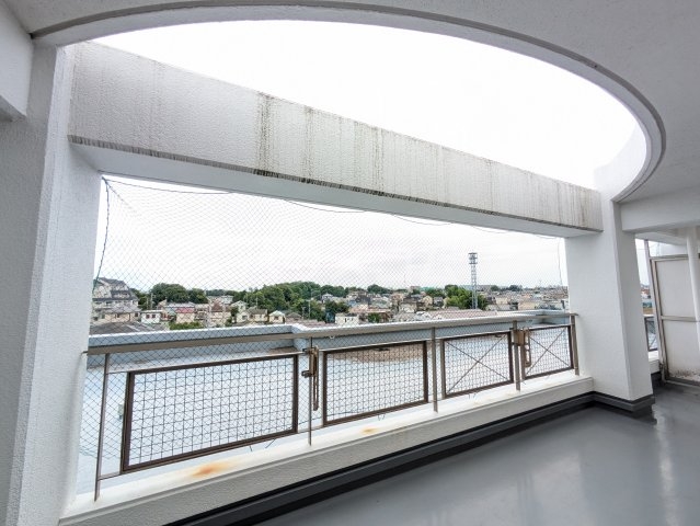 27/30 バルコニー