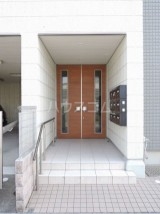 15/18 エントランス