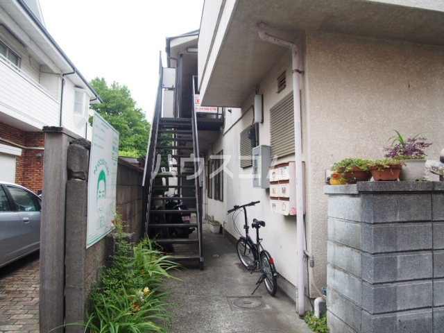 20/28 エントランス