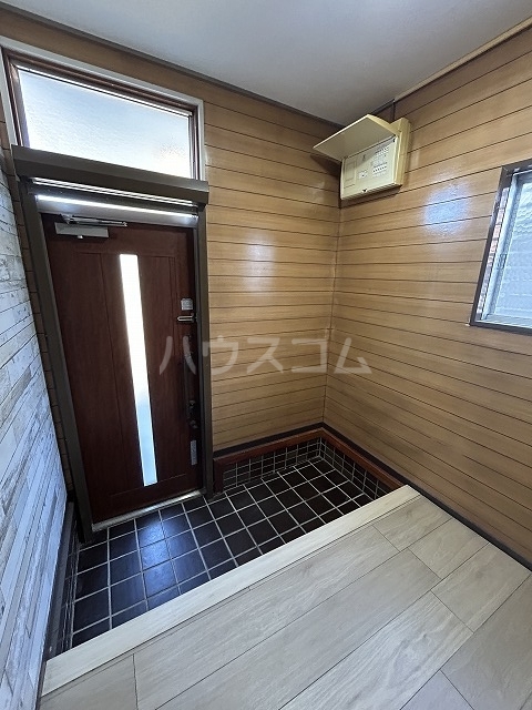 13/30 玄関