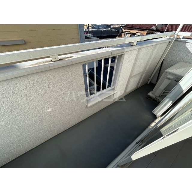 13/21 バルコニー