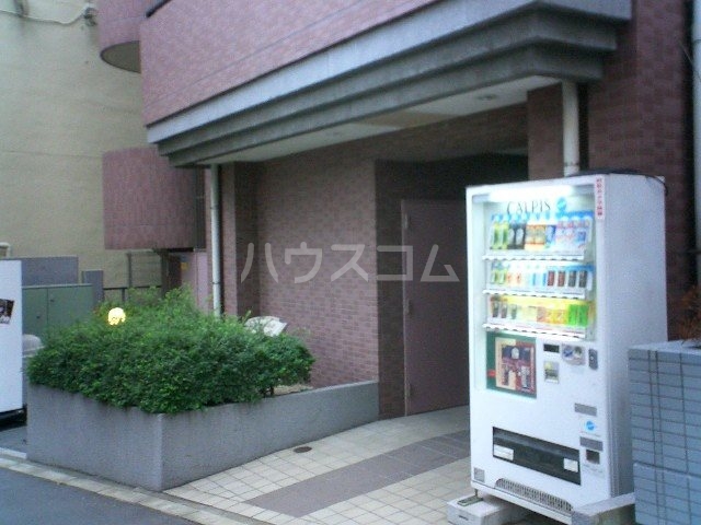 15/16 エントランス