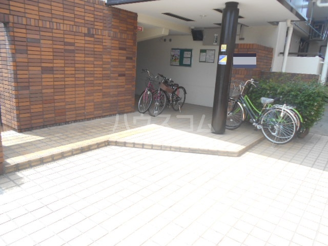 14/24 エントランス