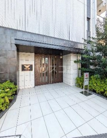 13/20 エントランス