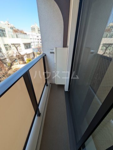 15/22 バルコニー