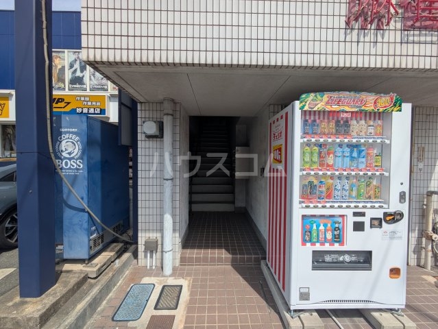 17/26 エントランス
